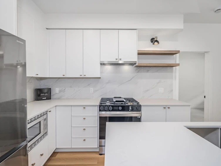 311-209 Lebleu Street, Coquitlam, BC, V3K 4L6 - 4