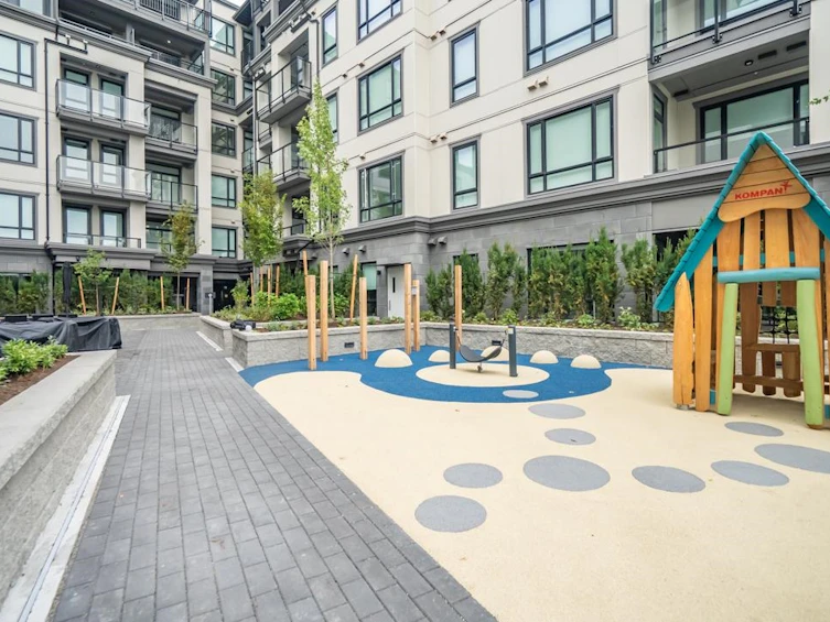 311-209 Lebleu Street, Coquitlam, BC, V3K 4L6 - 21