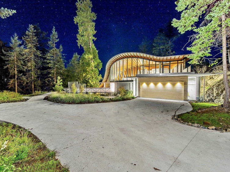 1840 Lighthouse Lane, Bowen Island, BC, V0N 1G2 - 3