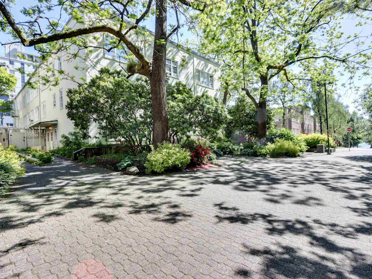 303-1565 Burnaby Street, Vancouver, BC, V6G 1X1 - 23