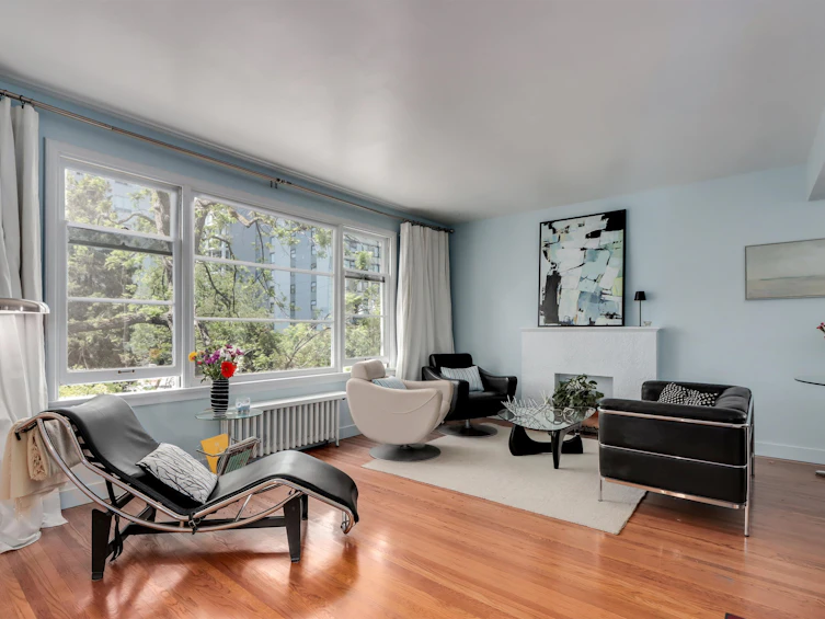 303-1565 Burnaby Street, Vancouver, BC, V6G 1X1 - 3