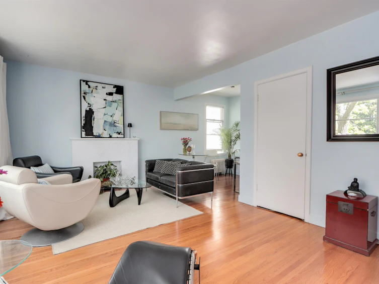 303-1565 Burnaby Street, Vancouver, BC, V6G 1X1 - 4