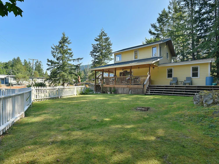 12886 Lagoon Road, Pender Harbour Egmont, BC, V0N 2H1 - 11