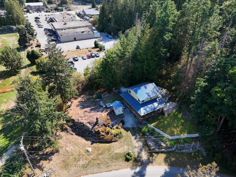 12886 Lagoon Road, Pender Harbour Egmont, BC, V0N 2H1 - 4