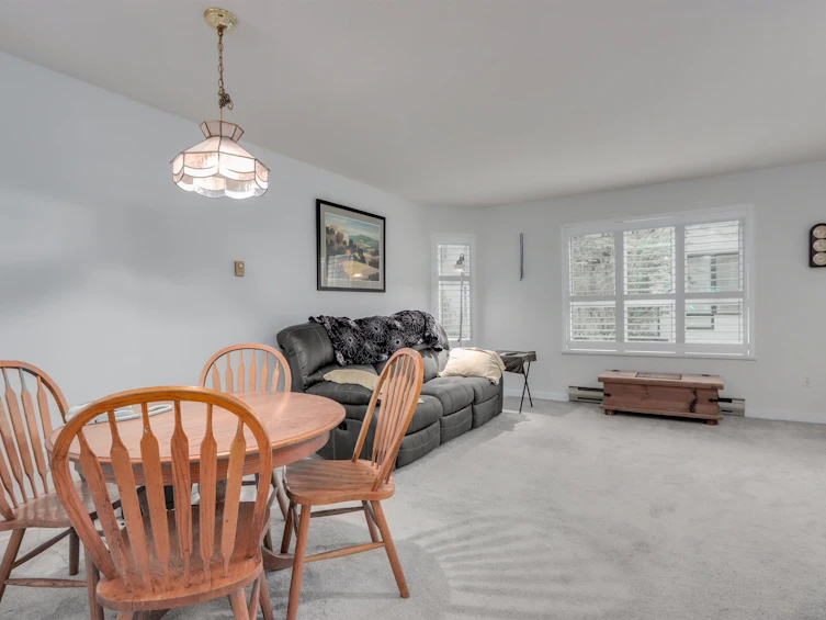 205-1535 Chesterfield Avenue, North Vancouver, BC, V7M 2N5 - 7