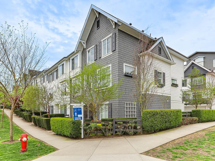32-13636 81a Avenue, Surrey, BC, V3W 1H9
