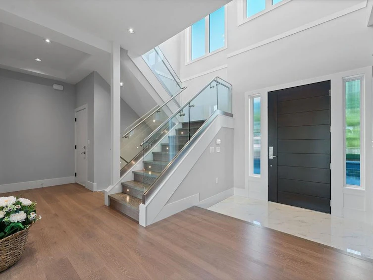 791 Donegal Place, North Vancouver, BC, V7N 2X8 - 3