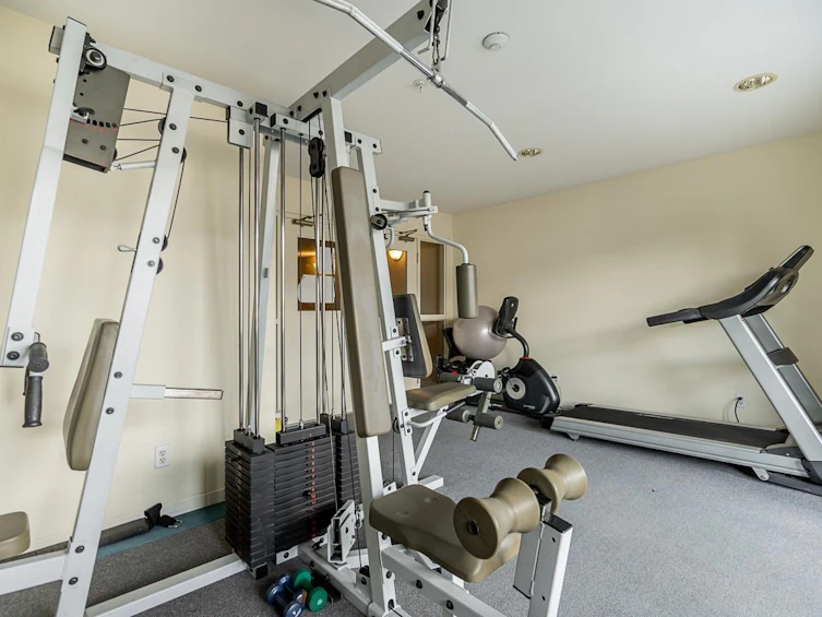 211-33708 King Road, Abbotsford, BC, V2S 8C6 - 21