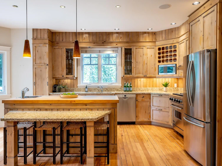 7313 Fitzsimmons Road South, Whistler, BC, V8E 0E5 - 8