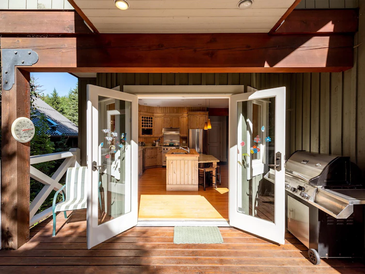 7313 Fitzsimmons Road South, Whistler, BC, V8E 0E5 - 20