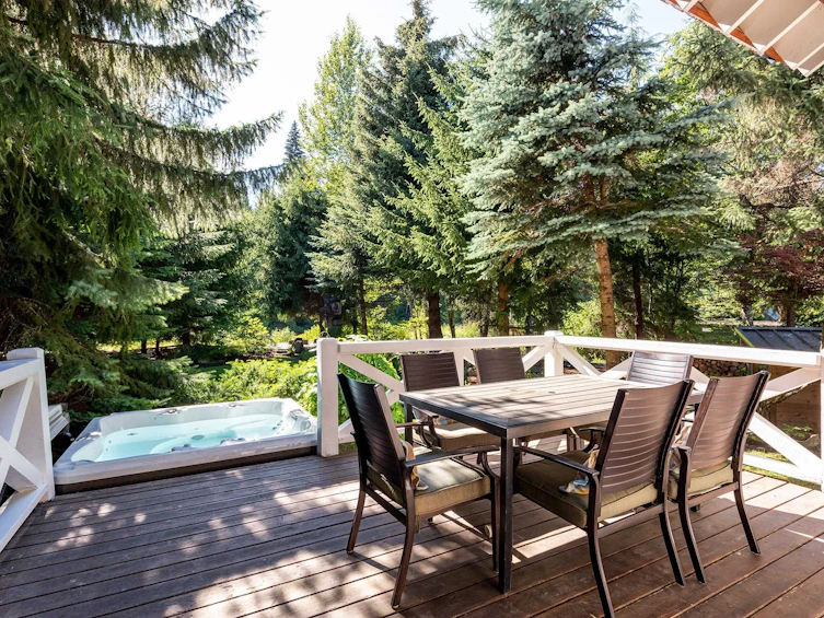 7313 Fitzsimmons Road South, Whistler, BC, V8E 0E5 - 23