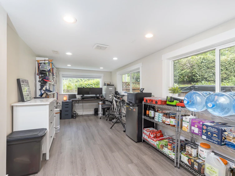 25153 11b Avenue, Langley, BC, V4W 2S7 - 23