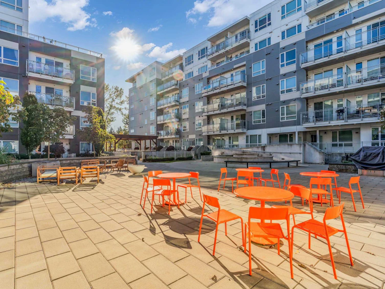 305-10603 140 Street, Surrey, BC, V3T 0M8 - 34