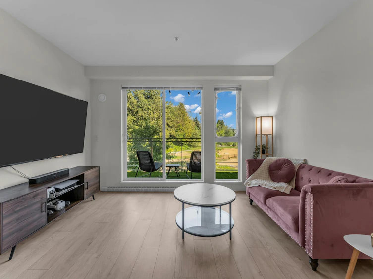 305-10603 140 Street, Surrey, BC, V3T 0M8 - 6
