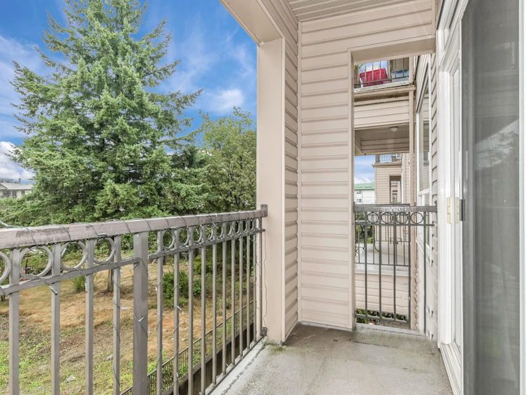 301-2772 Clearbrook Road, Abbotsford, BC, V2T 6N6 - 22