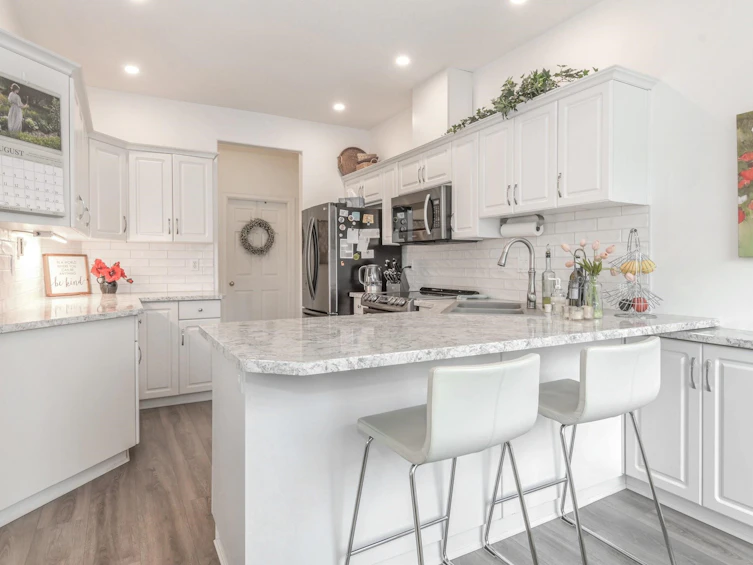 301-2772 Clearbrook Road, Abbotsford, BC, V2T 6N6 - 7