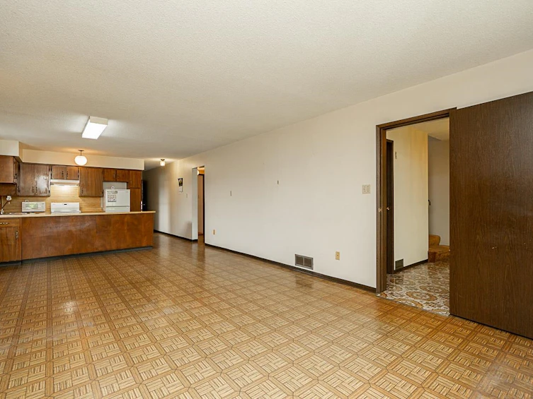 3487 Triumph Street, Vancouver, BC, V5K 1T9 - 28