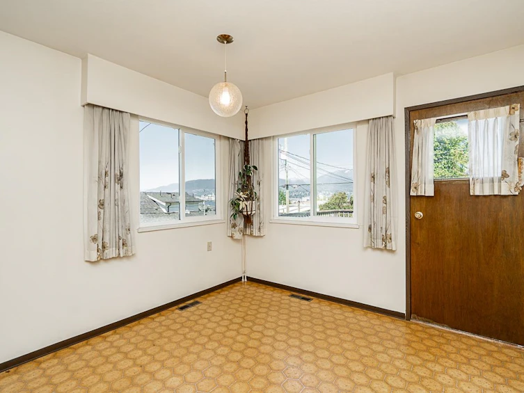 3487 Triumph Street, Vancouver, BC, V5K 1T9 - 15
