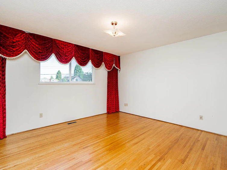 3487 Triumph Street, Vancouver, BC, V5K 1T9 - 17