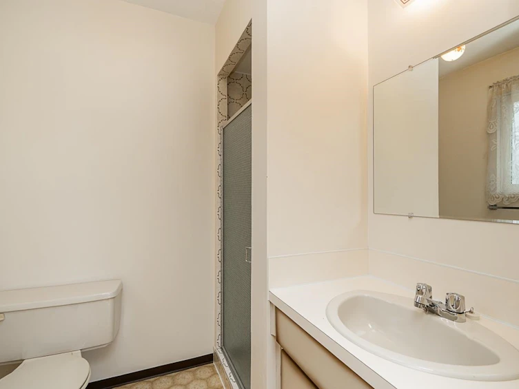 3487 Triumph Street, Vancouver, BC, V5K 1T9 - 19