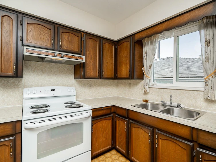 3487 Triumph Street, Vancouver, BC, V5K 1T9 - 12