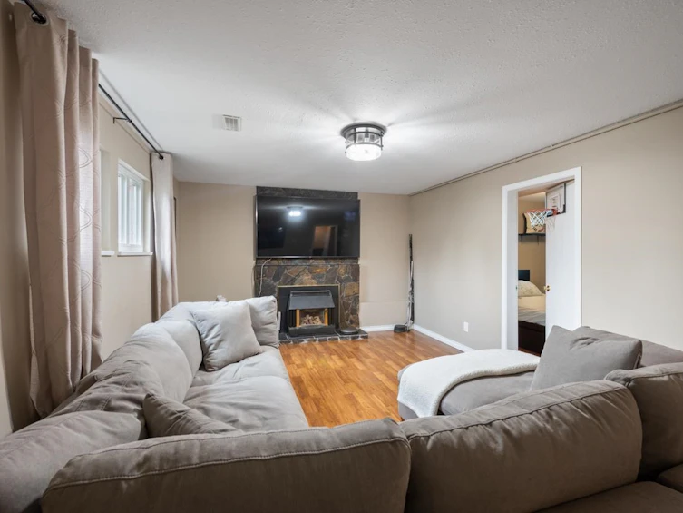 1150 163b Street, Surrey, BC, V4A 8E8 - 28