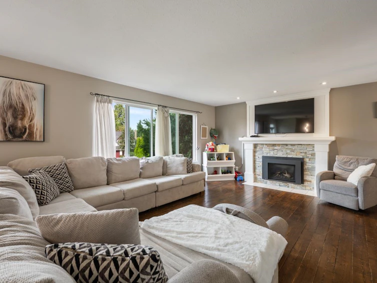 1150 163b Street, Surrey, BC, V4A 8E8 - 5
