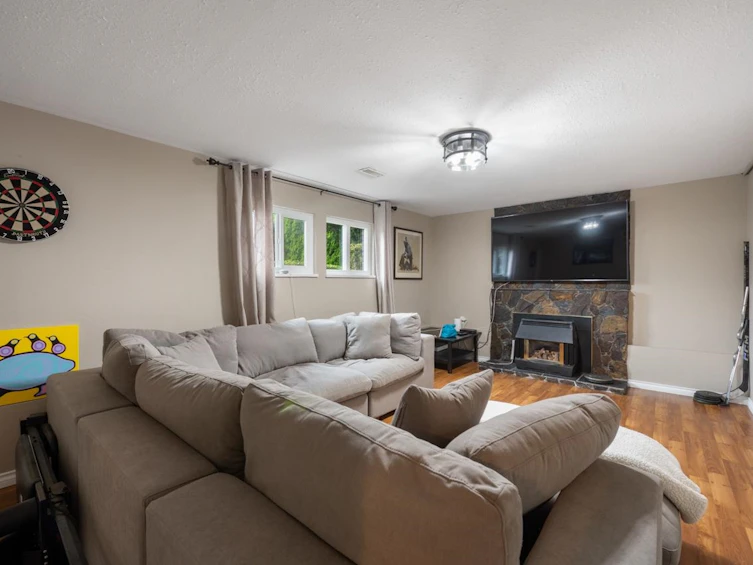 1150 163b Street, Surrey, BC, V4A 8E8 - 27
