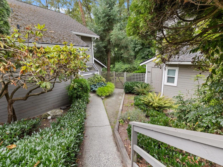 3418 Weymoor Place, Vancouver, BC, V5S 4G5 - 34