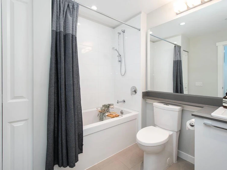 318-2651 Library Lane, North Vancouver, BC, V7J 0C1 - 22