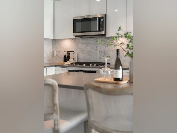 318-2651 Library Lane, North Vancouver, BC, V7J 0C1 - 10