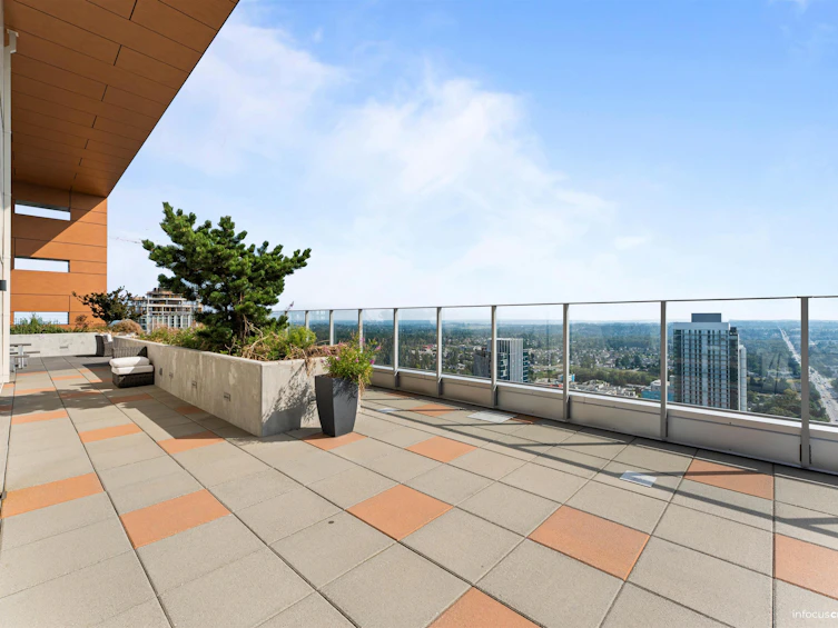 1910-13615 Fraser Highway, Surrey, BC, V3T 0P7 - 21