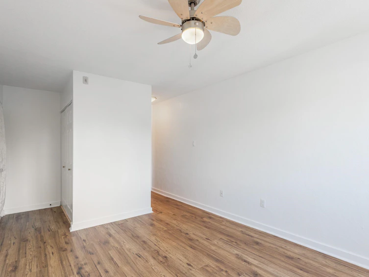 303-134 W 20th Street, North Vancouver, BC, V7M 1Y4 - 14