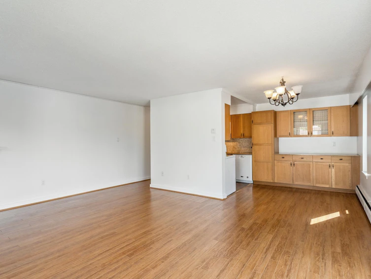 303-134 W 20th Street, North Vancouver, BC, V7M 1Y4 - 8