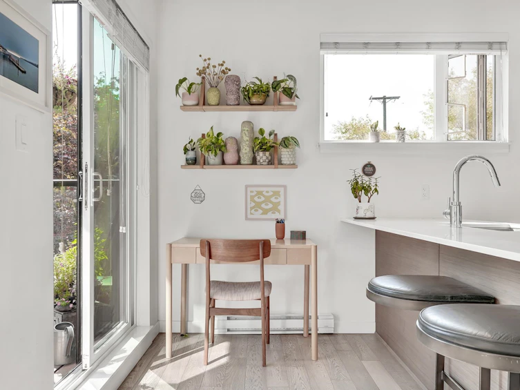 5962 St. George Street, Vancouver, BC, V5W 0C5 - 5