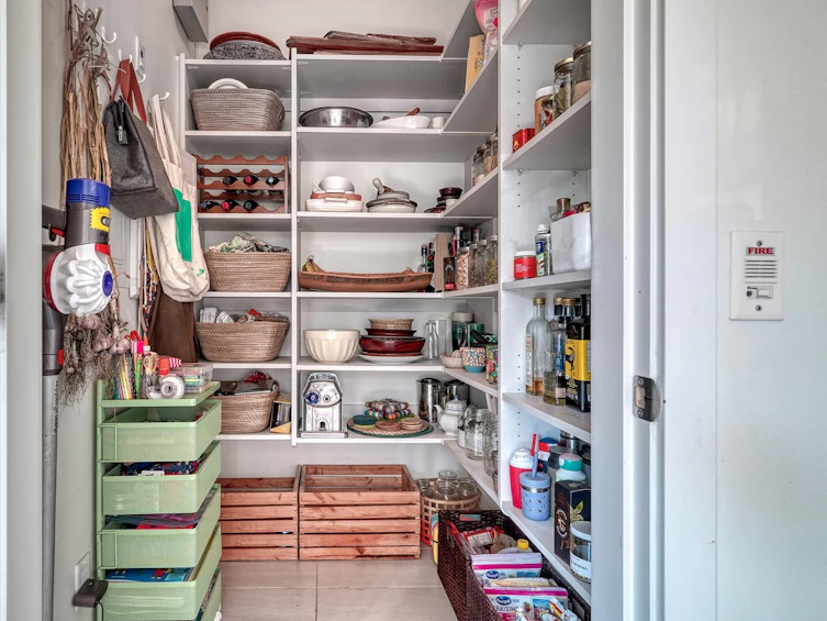 5962 St. George Street, Vancouver, BC, V5W 0C5 - 7