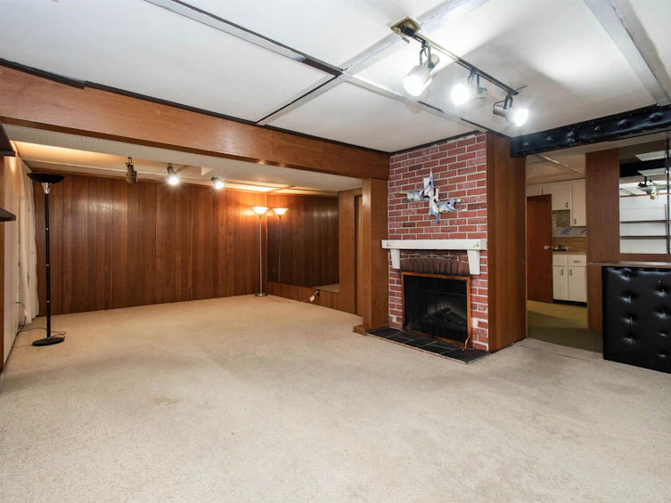 1852 Appin Road, North Vancouver, BC, V7J 2T5 - 26