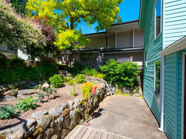 2564 Panorama Drive, North Vancouver, BC, V7G 1V5 - 28