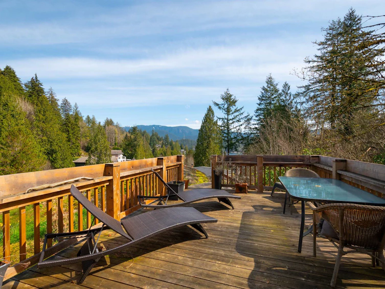 4477 Strathcona Road, North Vancouver, BC, V7G 1G7 - 25