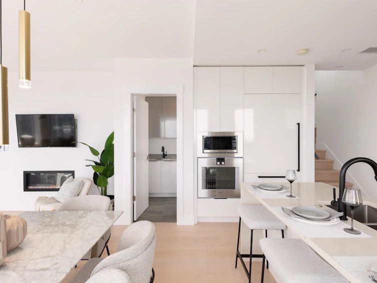PH4101-4711 Hazel Street, Burnaby, BC, V5H 0J9 - 14