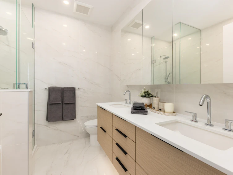 PH4101-4711 Hazel Street, Burnaby, BC, V5H 0J9 - 17
