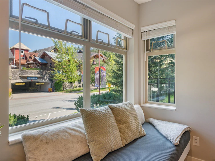 109-2050 Lake Placid Road, Whistler, BC, V8E 0A8 - 5