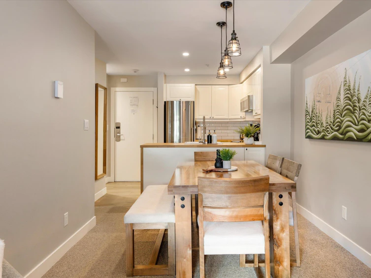 109-2050 Lake Placid Road, Whistler, BC, V8E 0A8 - 3