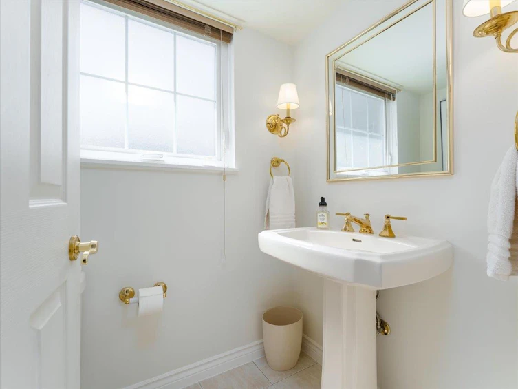 535 Newcroft Place, West Vancouver, BC, V7T 1W9 - 31
