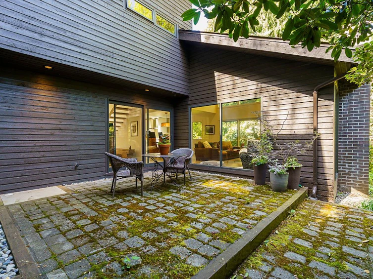 4187 Musqueam Close, Vancouver, BC, V6N 3R9 - 21