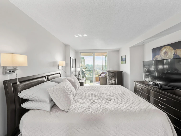 1405-3071 Glen Drive, Coquitlam, BC, V3B 7R1 - 12
