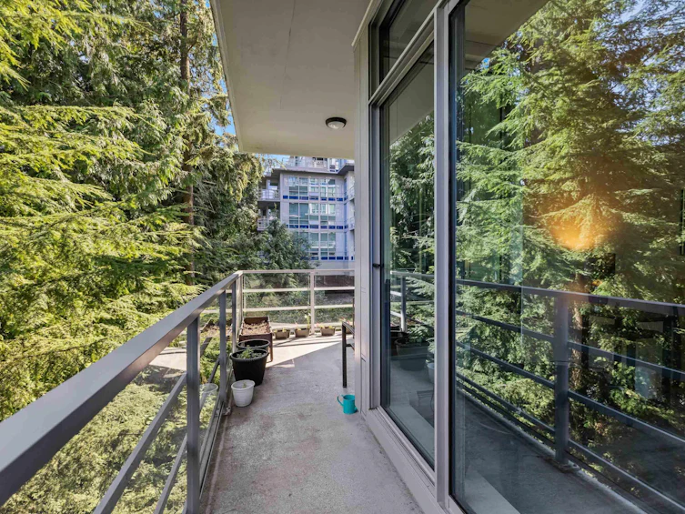 006-9060 University Crescent, Burnaby, BC, V5A 0E1 - 22