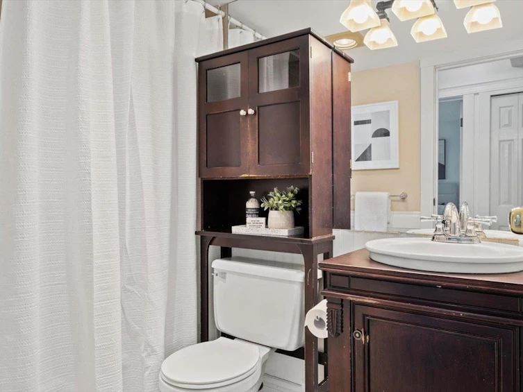 110-1345 W 4th Avenue, Vancouver, BC, V6H 3Y8 - 12