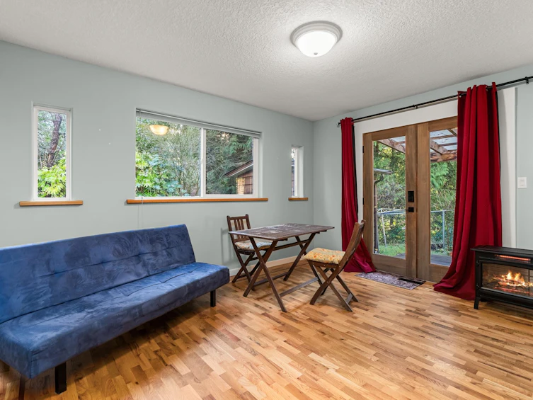 1559 Park Avenue, Roberts Creek, BC, V0N 2W2 - 22