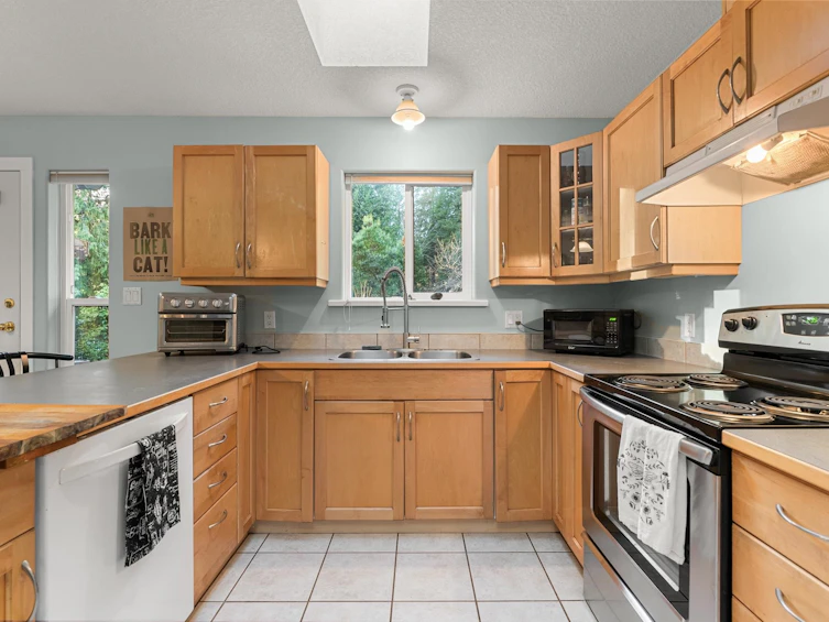 1559 Park Avenue, Roberts Creek, BC, V0N 2W2 - 15